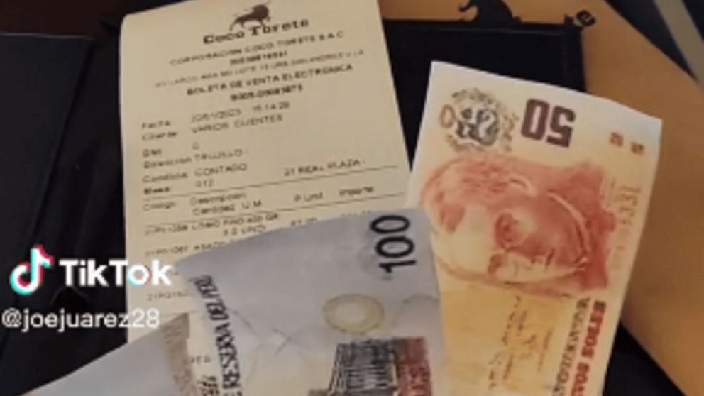 La propina trucha para un mozo en un restaurante de Perú es viral (TikTok/@joejuarez28).