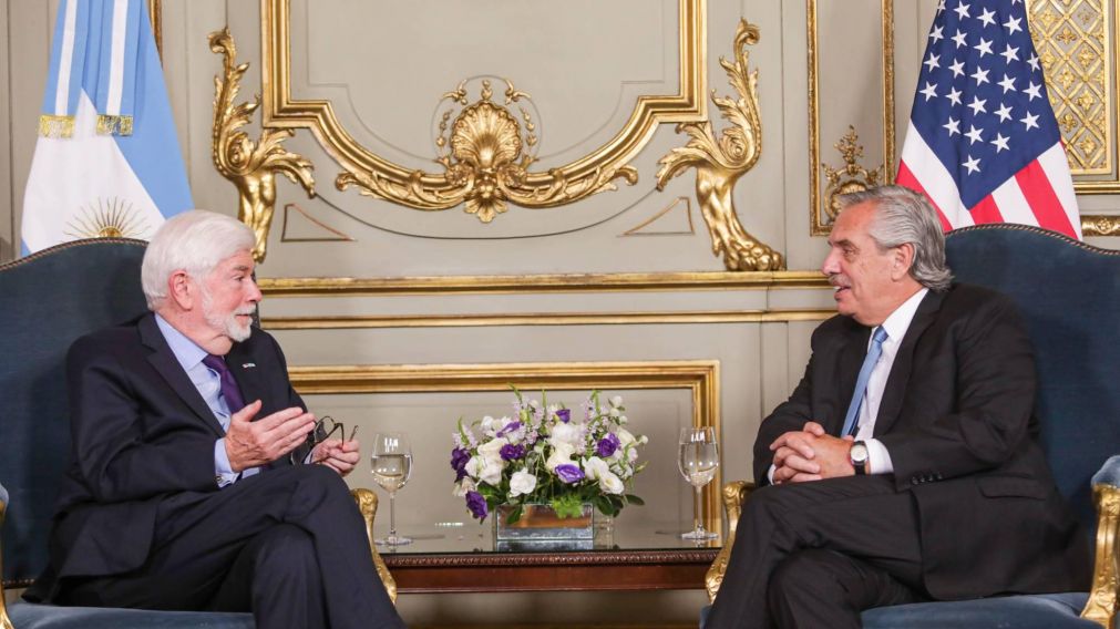 Alberto Fernández mantuvo una reunión con el asesor presidencial para las Américas de Estados Unidos, Christopher Dodd.