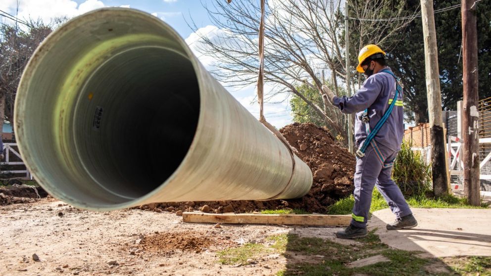 AySA está próxima a finalizar una importante obra que mejorará el servicio de agua potable a 55 mil habitantes de Merlo y San Antonio de Padua