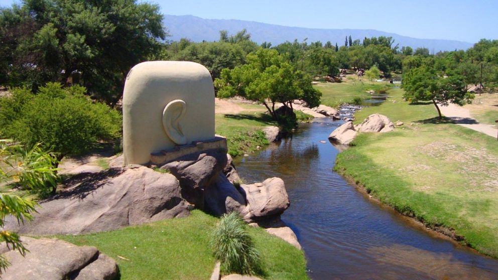 Villa Dolores: un paraíso cordobés donde solo hay lugar para la tranquilidad.