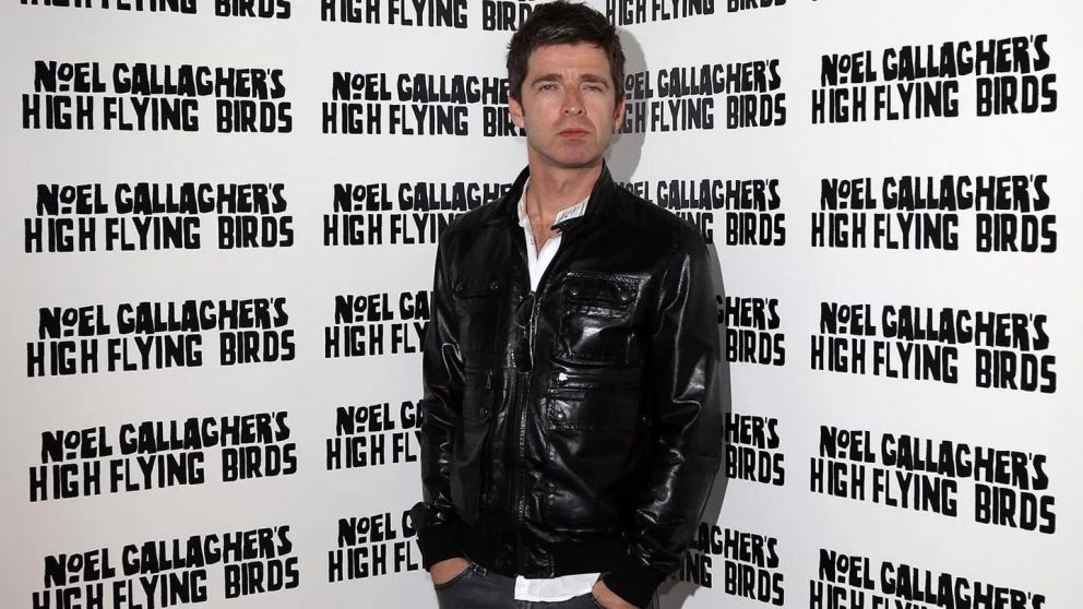 Noel Gallagher publicó "Easy Now, su nuevo single y video
