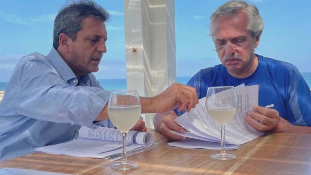 Alberto Fernández se reunió con Sergio Massa para "analizar el acuerdo de integración" con Brasil.