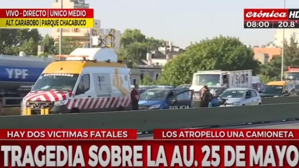 Dos personas murieron al ser atropelladas en medio de la autopista 25 de mayo (Cr�nica HD).
