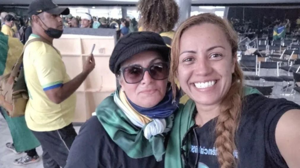 Detuvieron a una mujer acusada de ser una de las impulsoras del intento de golpe de Estado en Brasil.