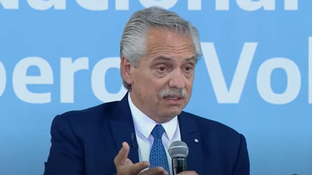Alberto Fernández lanzó el Seguro Nacional de Bomberos Voluntarios.