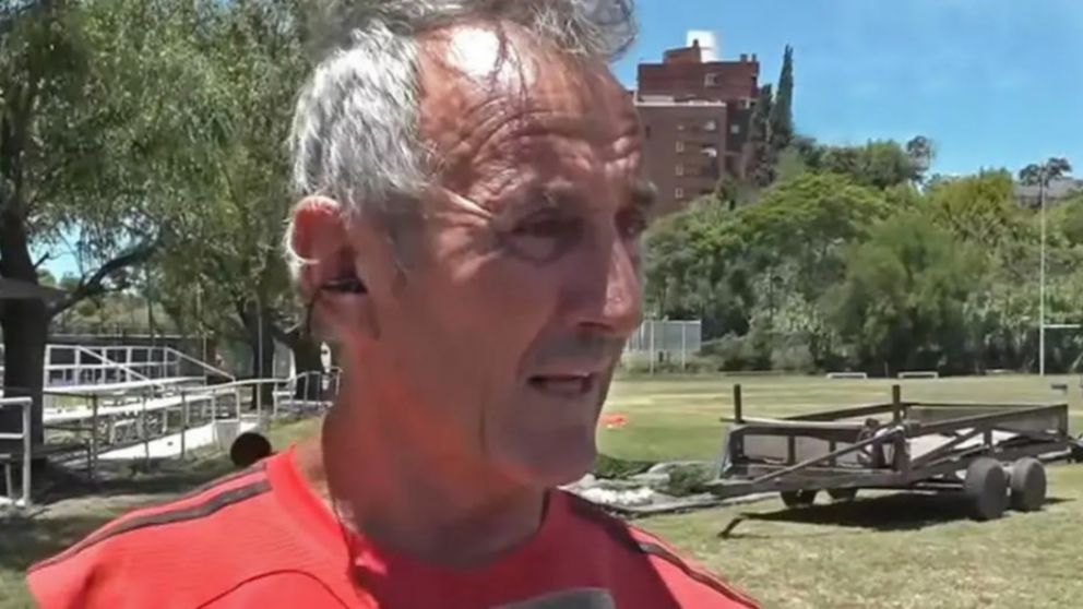 El hombre es conocido de la familia de Máximo Thomsen, Mauro Pertossi y Enzo Comelli.