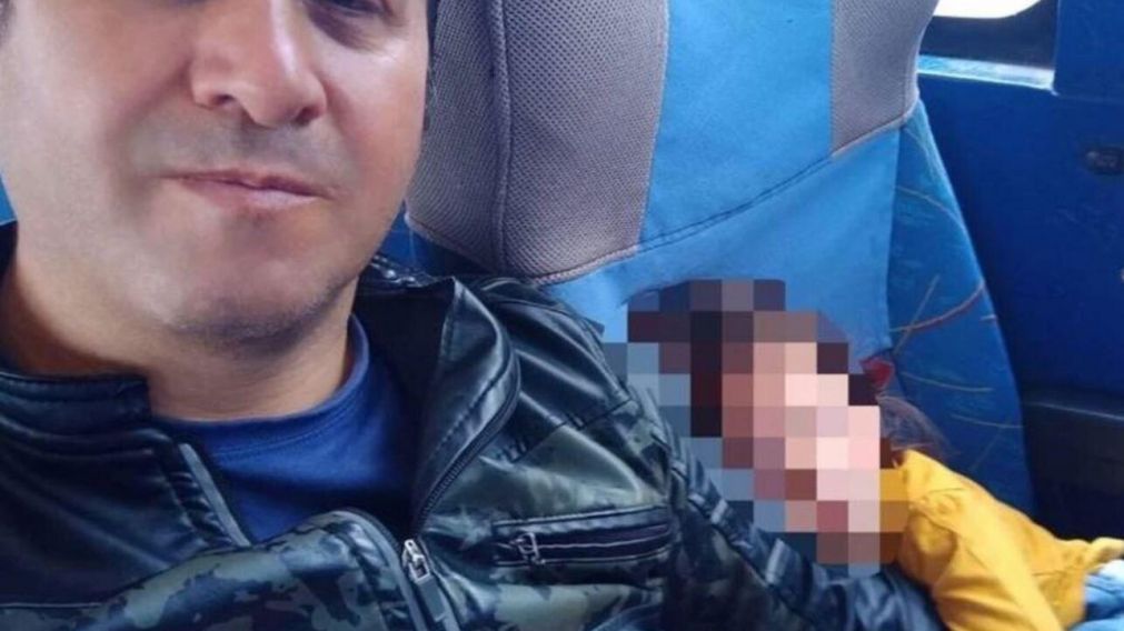 Hace casi dos años que René Salinas Ramos no puede ver a sus hijas (Twitter).