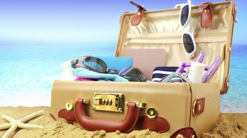 Vacaciones 2023: La lista de los indispensables para la playa Vacaciones