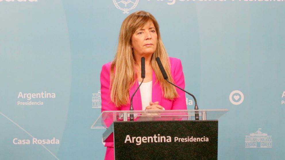 La portavoz presidencial, Gabriela Cerruti, en la habitual conferencia de los jueves.
