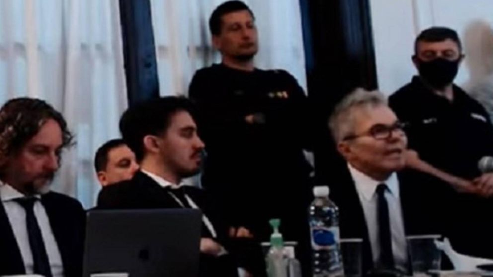 As� acus� Burlando a los rugbiers asesinos: "Tendieron sobre Fernando B�ez Sosa un cerco, para una carnicer�a humana".