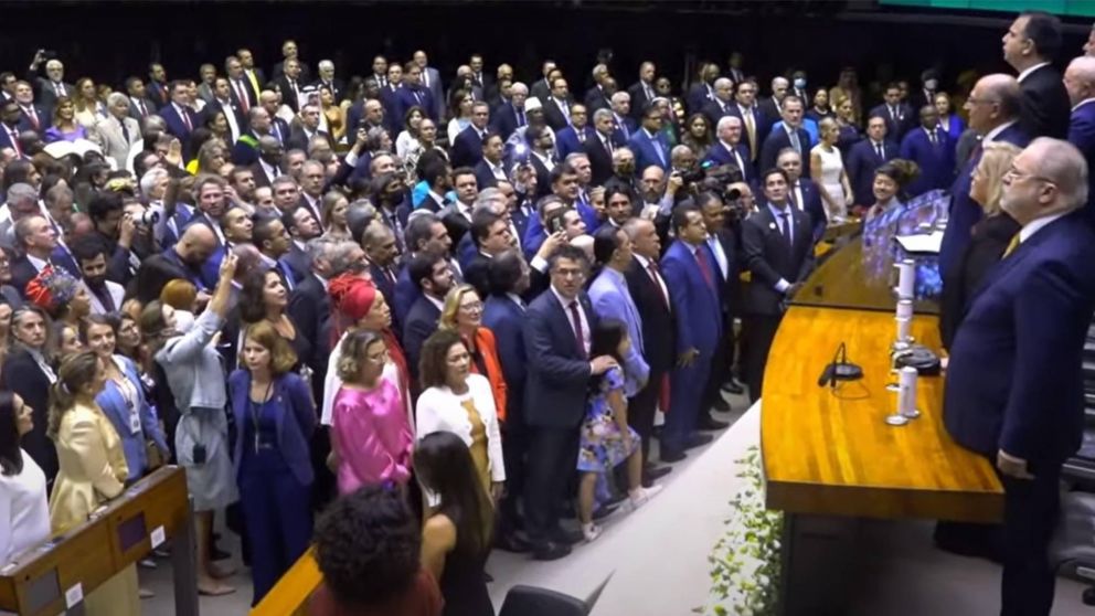 Asunción de Lula: Alberto Fernández más 16 jefes de Estado y Gobierno presentes en el Congreso de Brasil.