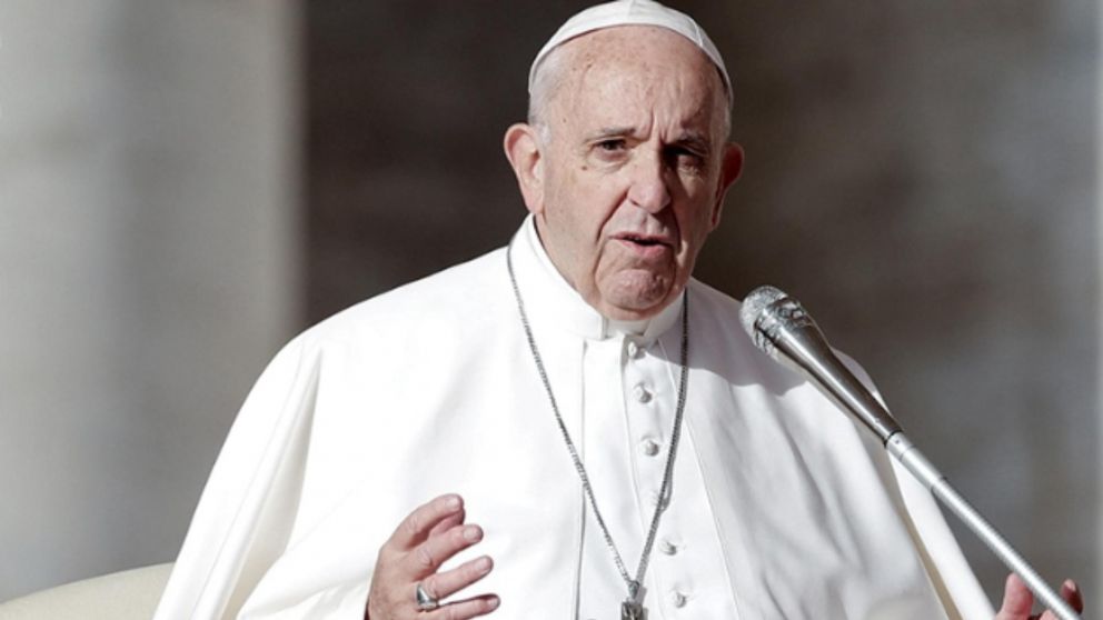 El Papa Francisco record� al ex sumo pont�fice fallecido este s�bado.