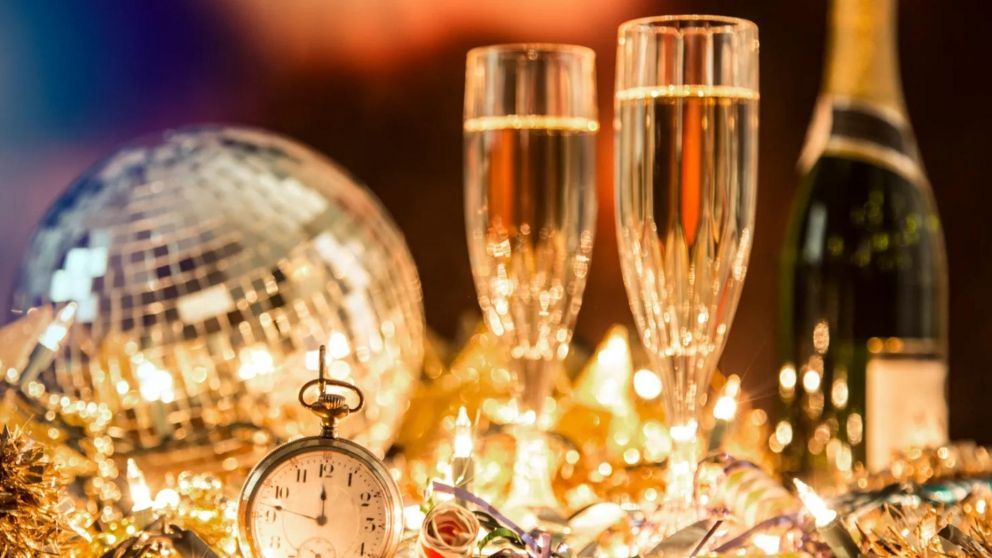 Año Nuevo: 5 rituales para atraer el amor en 2023.