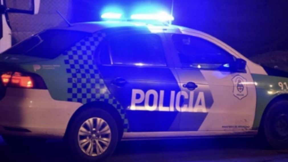 Polic�a fue baleado por delincuentes y est� internado en grave estado.