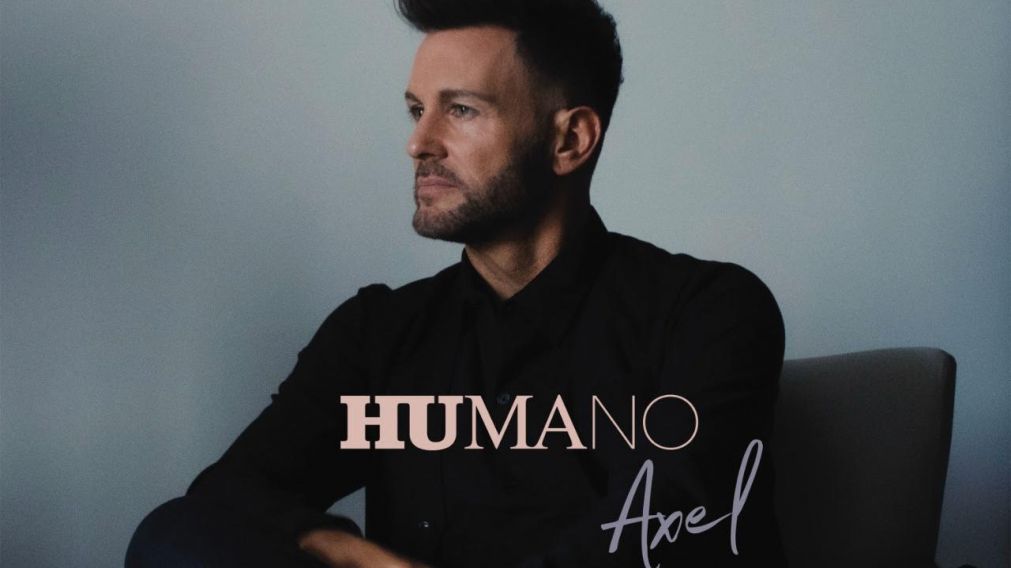 Axel present� "Humano"
