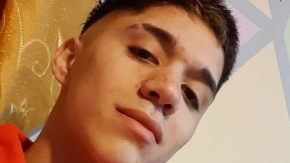 La familia de Emanuel reconoció que el joven conducía alcoholizado, pero negó que llevara un arma.