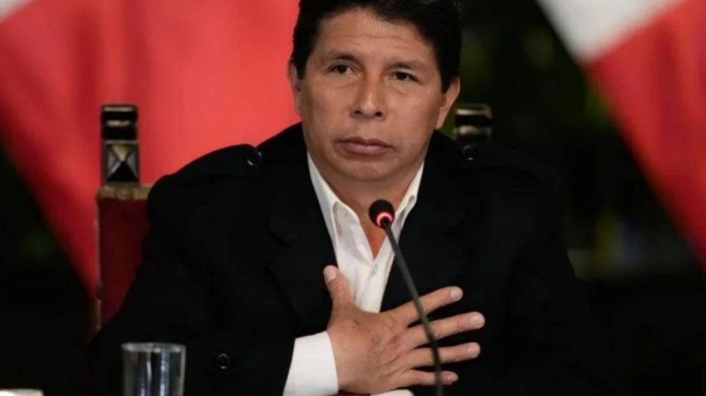 Pedro Castillo seguirá preso por orden de un juez.
