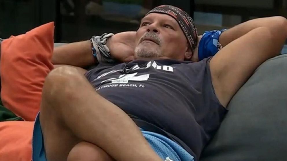 Alfa se encuentra en un mal momento por la llegada de las fiestas de fin de año.