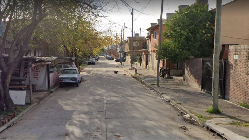 En este barrio detuvieron al sospechoso de 33 años acusado de matar a Martina Nahiara Ibáñez (Google Street View).