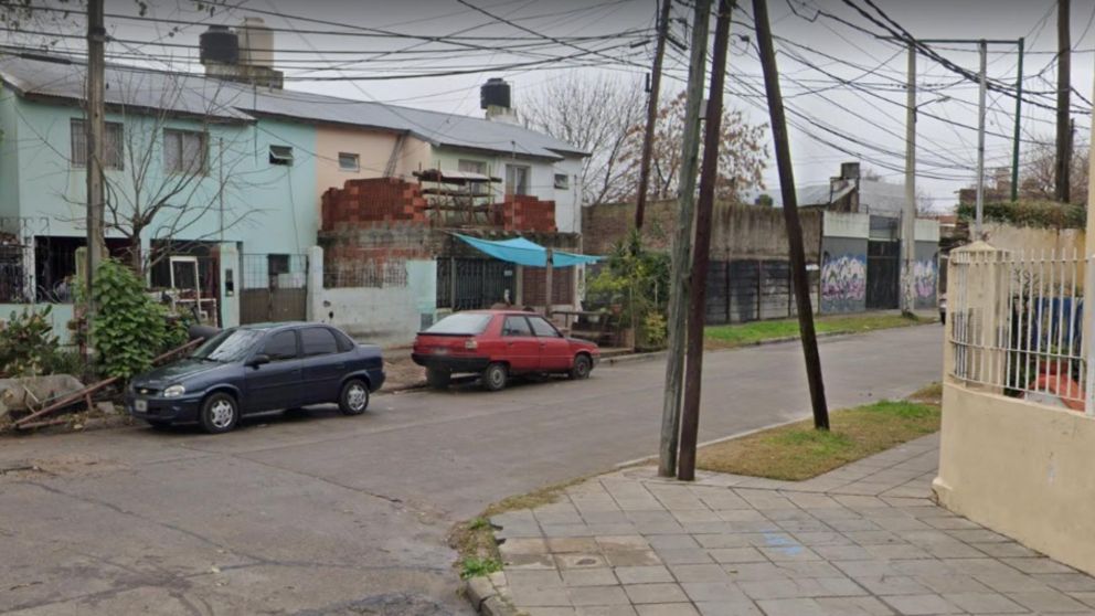 Acá, en este vecindario, fue mortalmente herida Martina Nahiara Ibáñez, de 14 años.