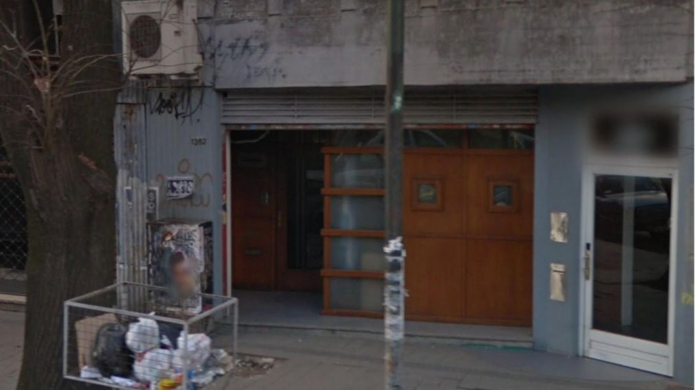 Acá, en este inmueble, fue localizado el cuerpo sin vida de la mujer.