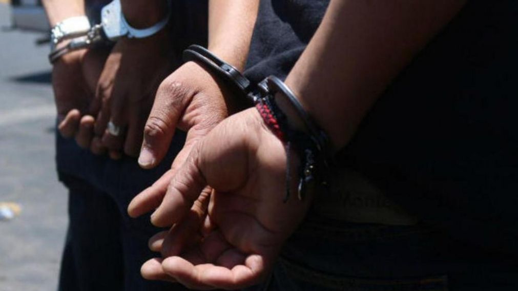 Ambos sospechosos están sindicados de ser responsables del crimen que se consumó el 13 de diciembre pasado.