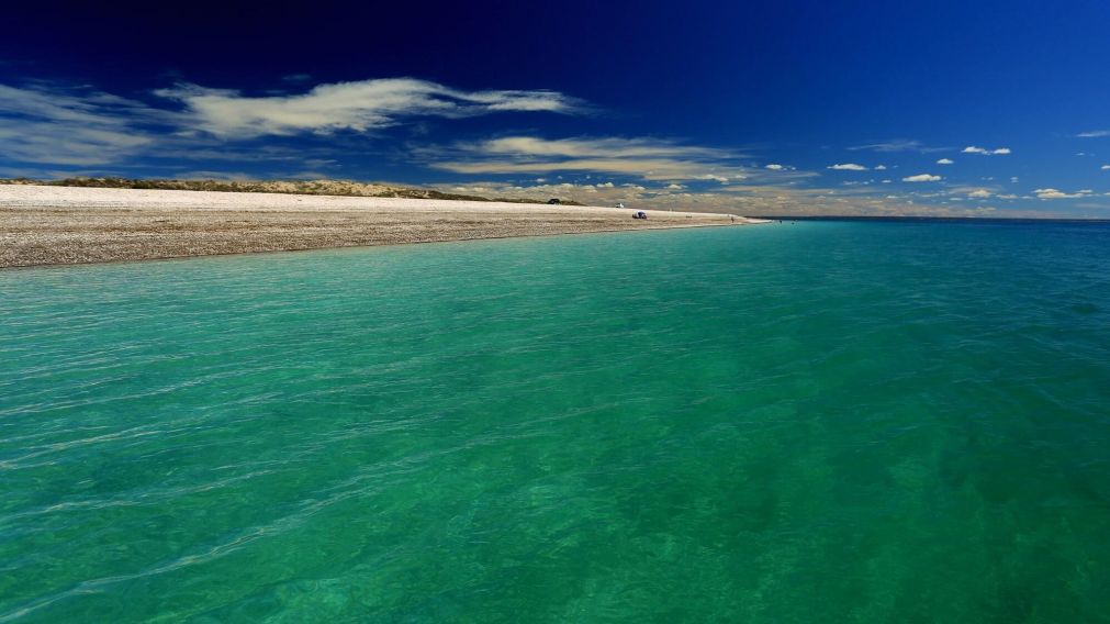 Playas solitarias, agua turquesa y hermosos amaneceres: tres playas perfectas para el verano en Argentina.