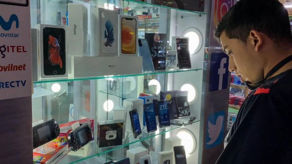 ¡Es oficial! Habrá Plan Ahora 10 para la compra de celulares.