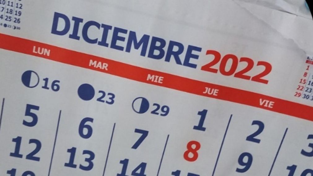 El Gobierno nacional otorgó asueto al personal de la administración pública nacional los días 23 y 30 de diciembre.