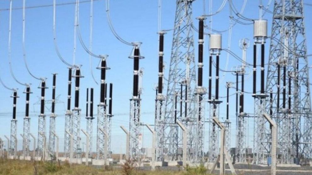 ¡Plan Verano! El Gobierno bonaerense invertirá $900 millones para atender la demanda eléctrica durante el verano.
