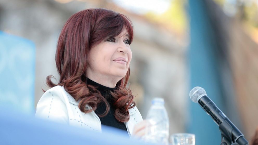 Cristina Kirchner fue respaldada por el conjunto de los gobernadores justicialistas de todo el país.