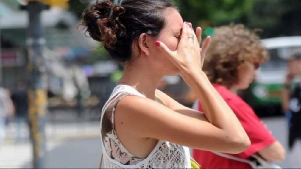 Continúa el alerta naranja y amarilla por calor extremo en gran parte del país (Imagen ilustrativa).