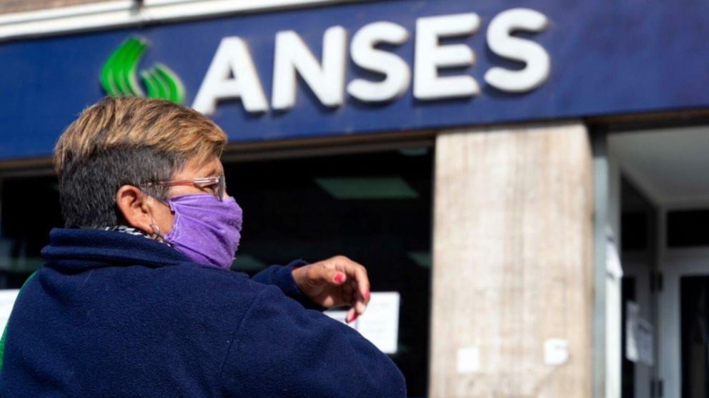 ANSES: cuándo cobran jubilados y pensionados durante septiembre 2022 (Imagen ilustrativa).