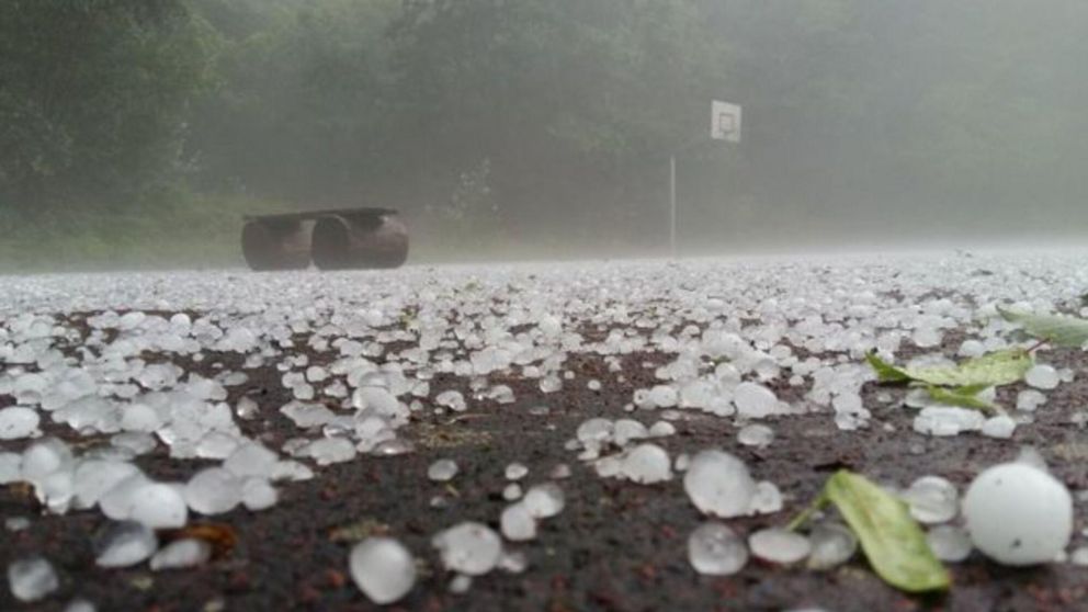Cuidado con las piedras: alerta meteorológica por granizo en provincia de Buenos Aires