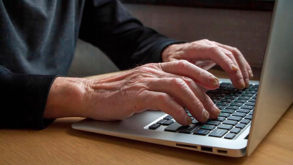 Todos los jubilados y pensionados que perciben sus haberes a través de la Anses tendrán disponible un crédito con un tope de $300.000.