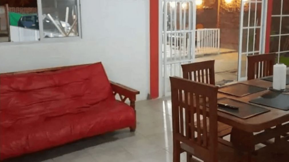 Una de las fotos que utilizaba el sitio para promocionar la cabaña.