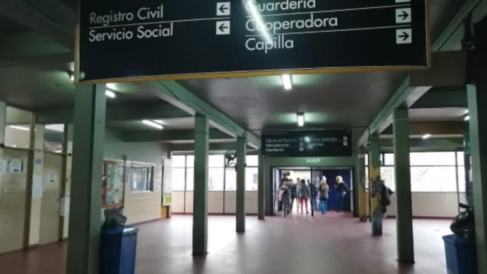 El peque�o fue atendido por los m�dicos en este hospital del oeste del Conurbano.