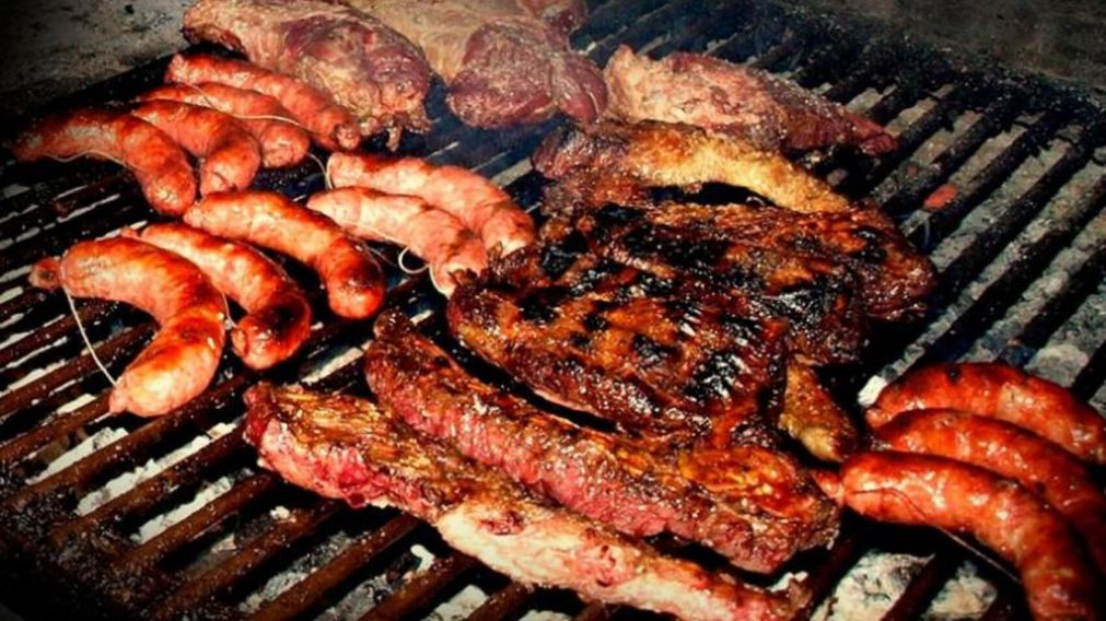 Un hombre muri� asfixiado tras atragantarse con un pedazo de carne en un asado familiar (Imagen ilustrativa).