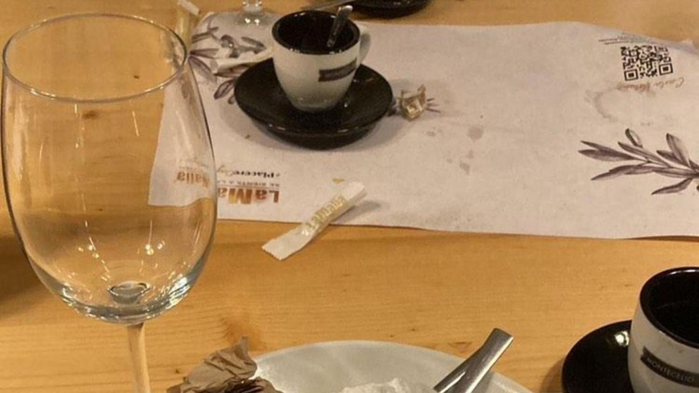 "Gente cerda": la desagradable propina a un mozo que indigna al mundo.