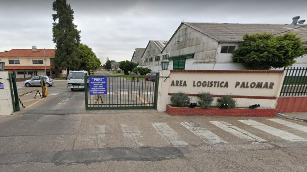 Acá, en las instalaciones de esta guarnición, se produjo el sangriento incidente.