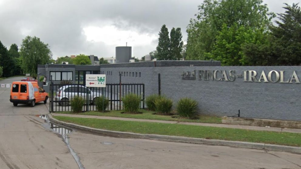 Los abusos sexuales en perjuicio de los menores habr�an sido consumados en el interior de este barrio privado.