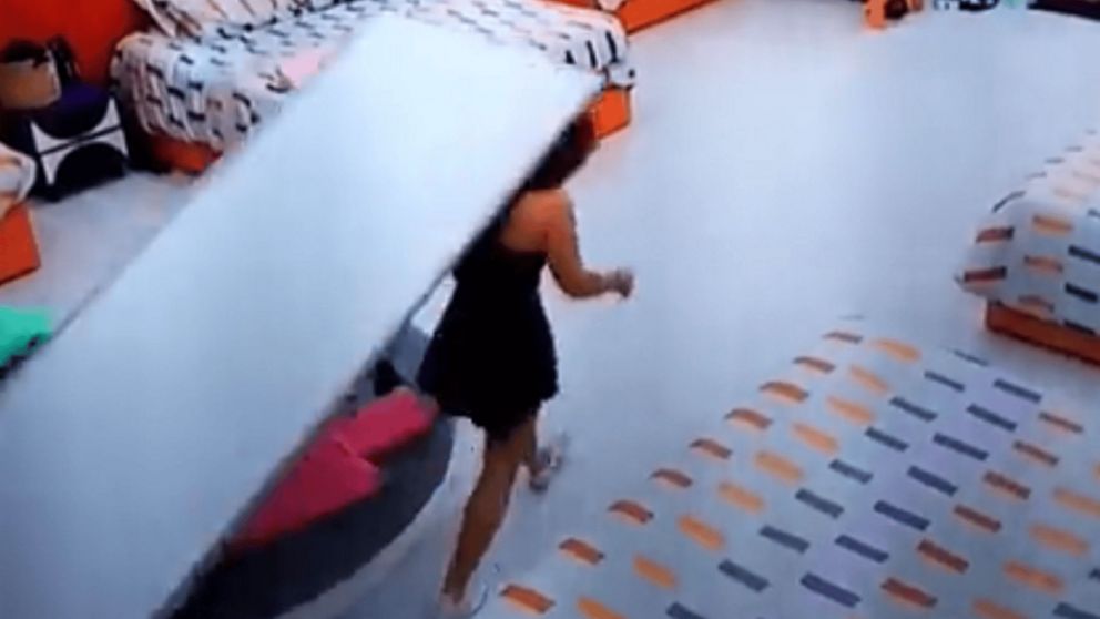 Violento accidente en la casa de Gran Hermano de Portugal es viral en las redes sociales.