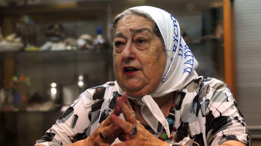 Falleció Hebe de Bonafini y varios polìticos se lanzaron a homenajearla a través de sus redes sociales