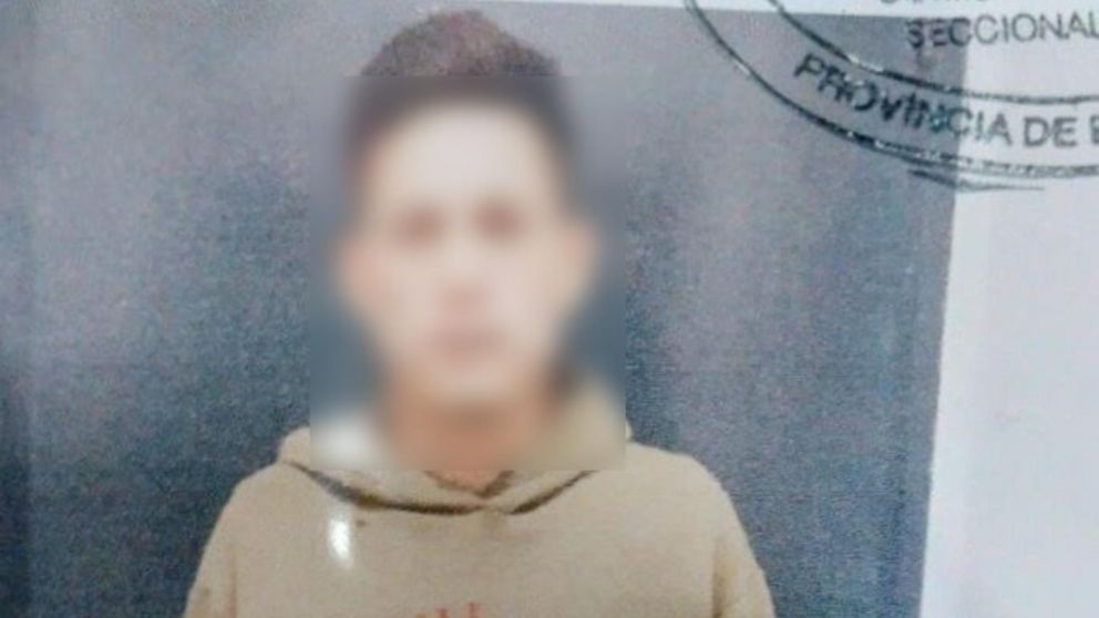 Este es Hugo Osvaldo Lara, de 25 años, quien fue arrestado en las inmediaciones de un asentamiento de emergencia.