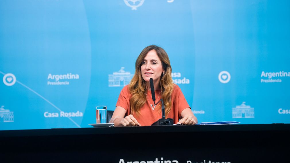 Tolosa Paz habló sobre la detección de "irregularidades" en personas que cobraban el Potenciar Trabajo