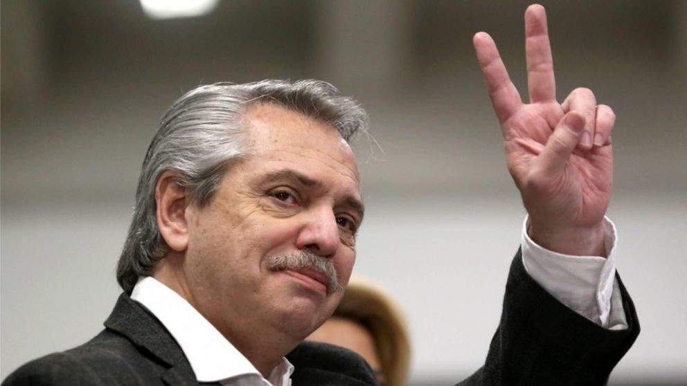 Alberto Fern�ndez en el D�a de la Militancia: "Unidos, enfrentemos a los enemigos de la patria".