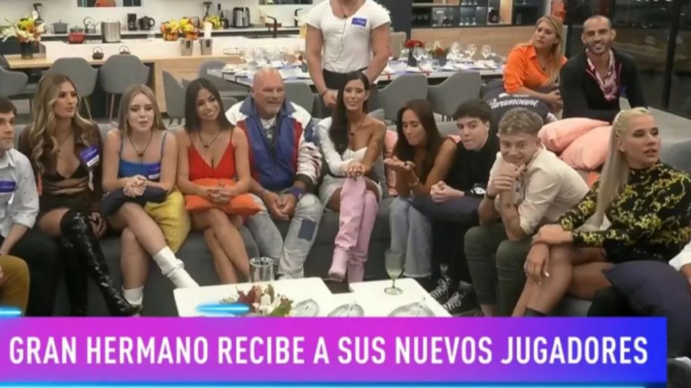 Rodolfo Valss es la voz de Gran Hermano desde hace 20 años.