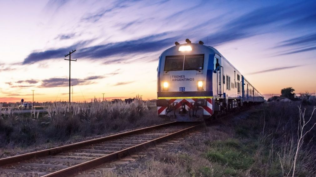 Arranc� la venta de pasajes de los trenes de larga distancia para las vacaciones: �Es mejor comprarlos online o de forma presencial?