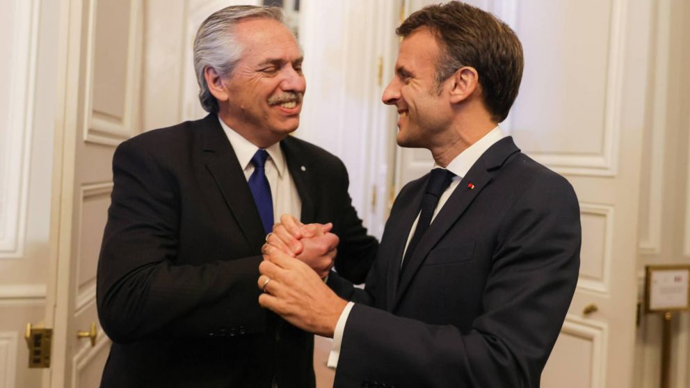 Alberto Fernández mantuvo un encuentro con Emmanuel Macron en el Palacio del Elíseo.