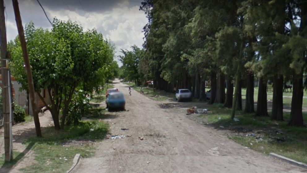 El cuerpo sin vida del individuo fue encontrado en este barrio del oeste del Conurbano.